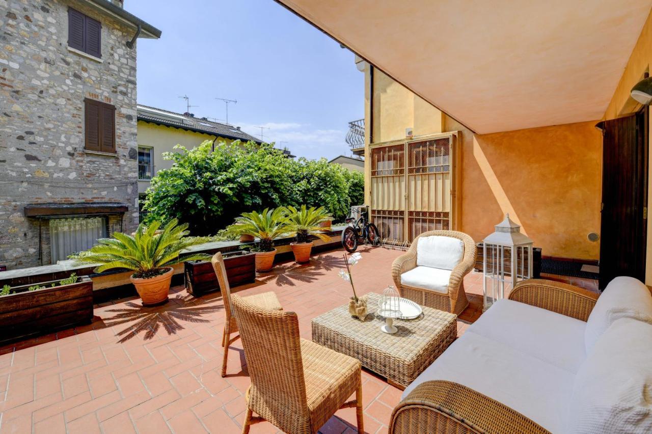 Prestige Suite Sirmione Bagian luar foto